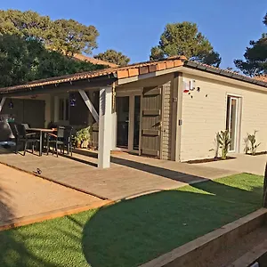 https://gassin-jolie-villa-californienne-en-ossature-bois.fr-provencehotel.com