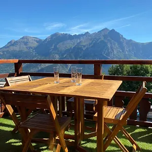 https://appartement-montagne-puy-saint-vincent-1800-residence.fr-provencehotel.com