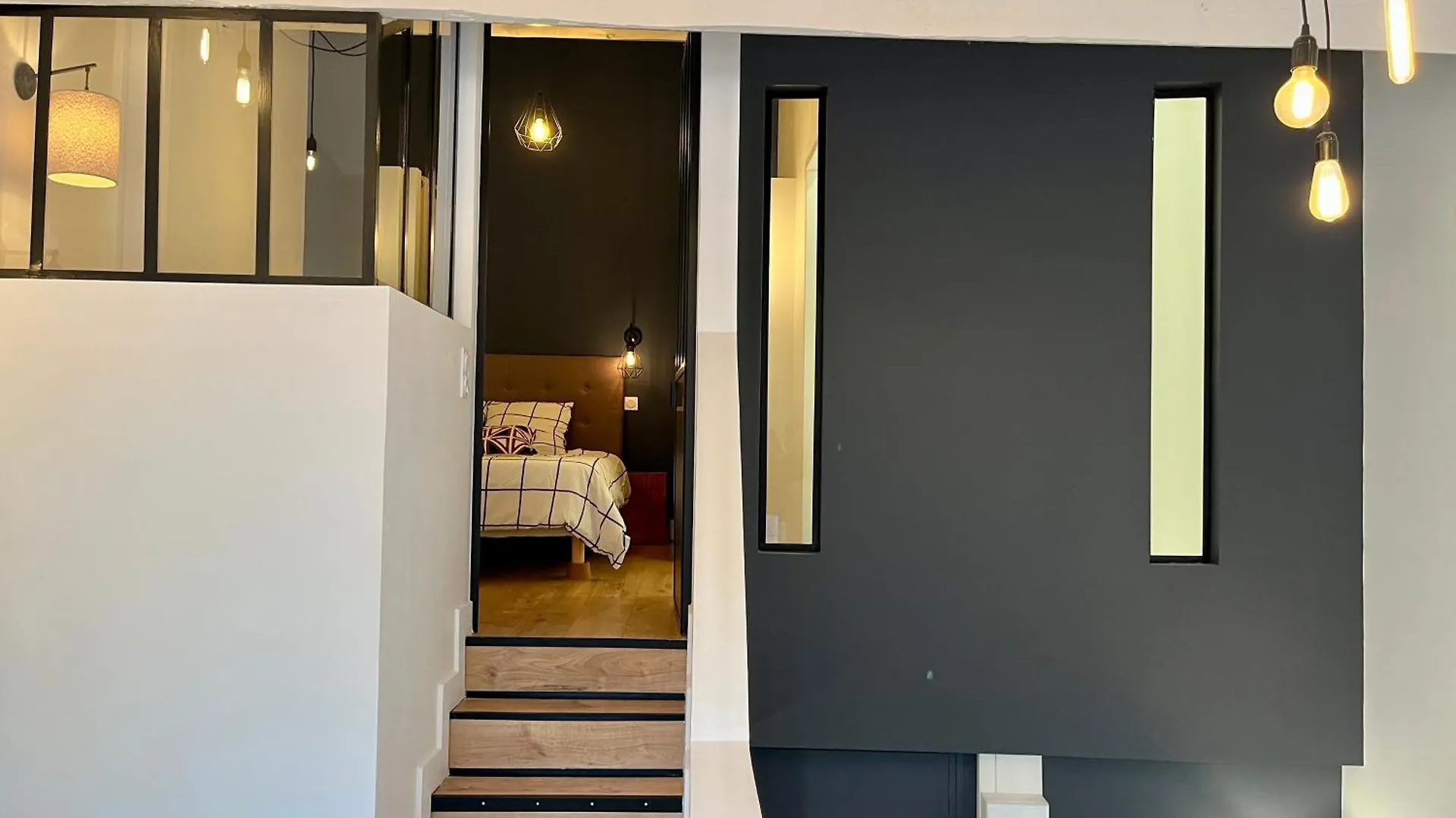 Suite Coraline Lyon 0*,  France